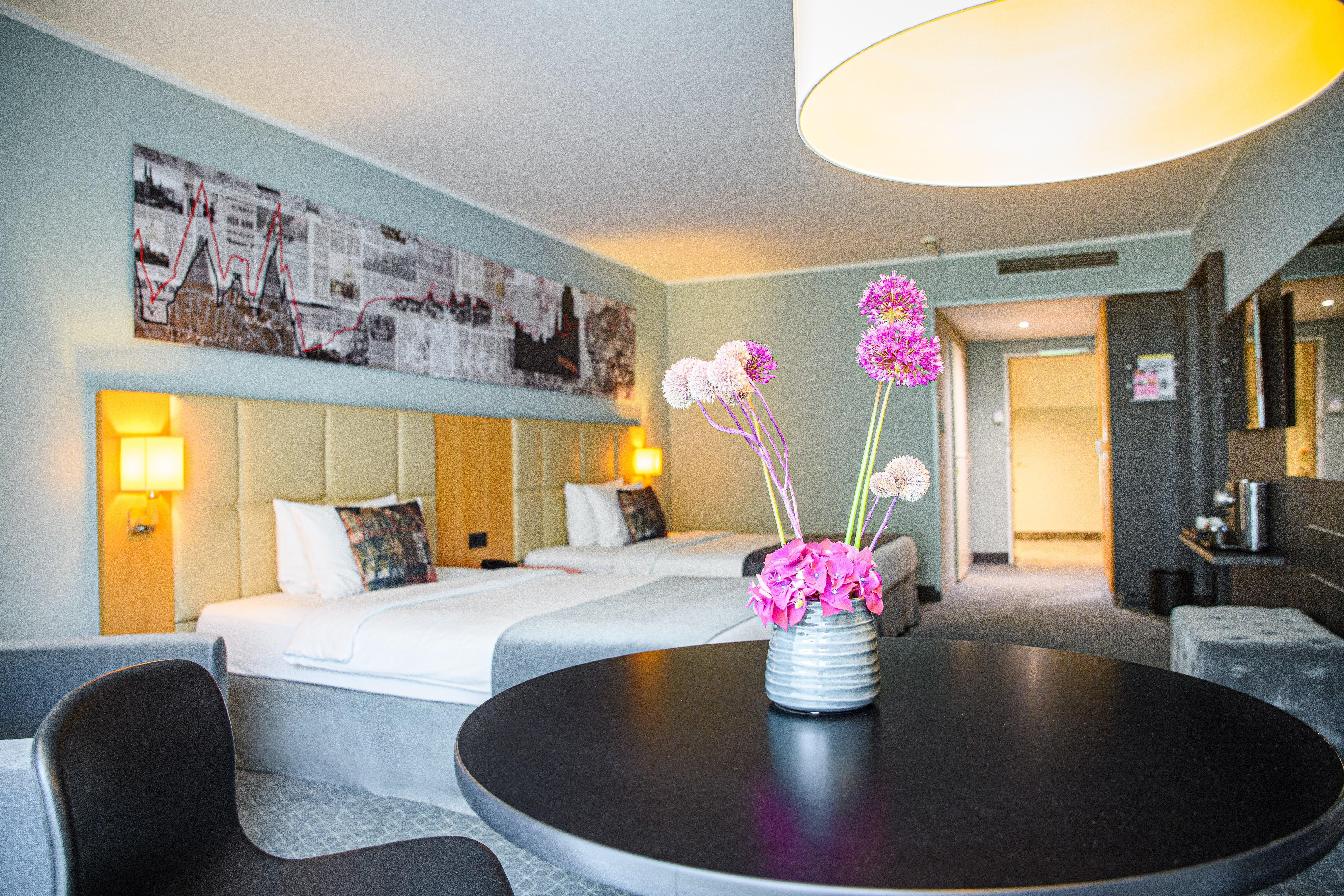 By Ihg Hotel 4*