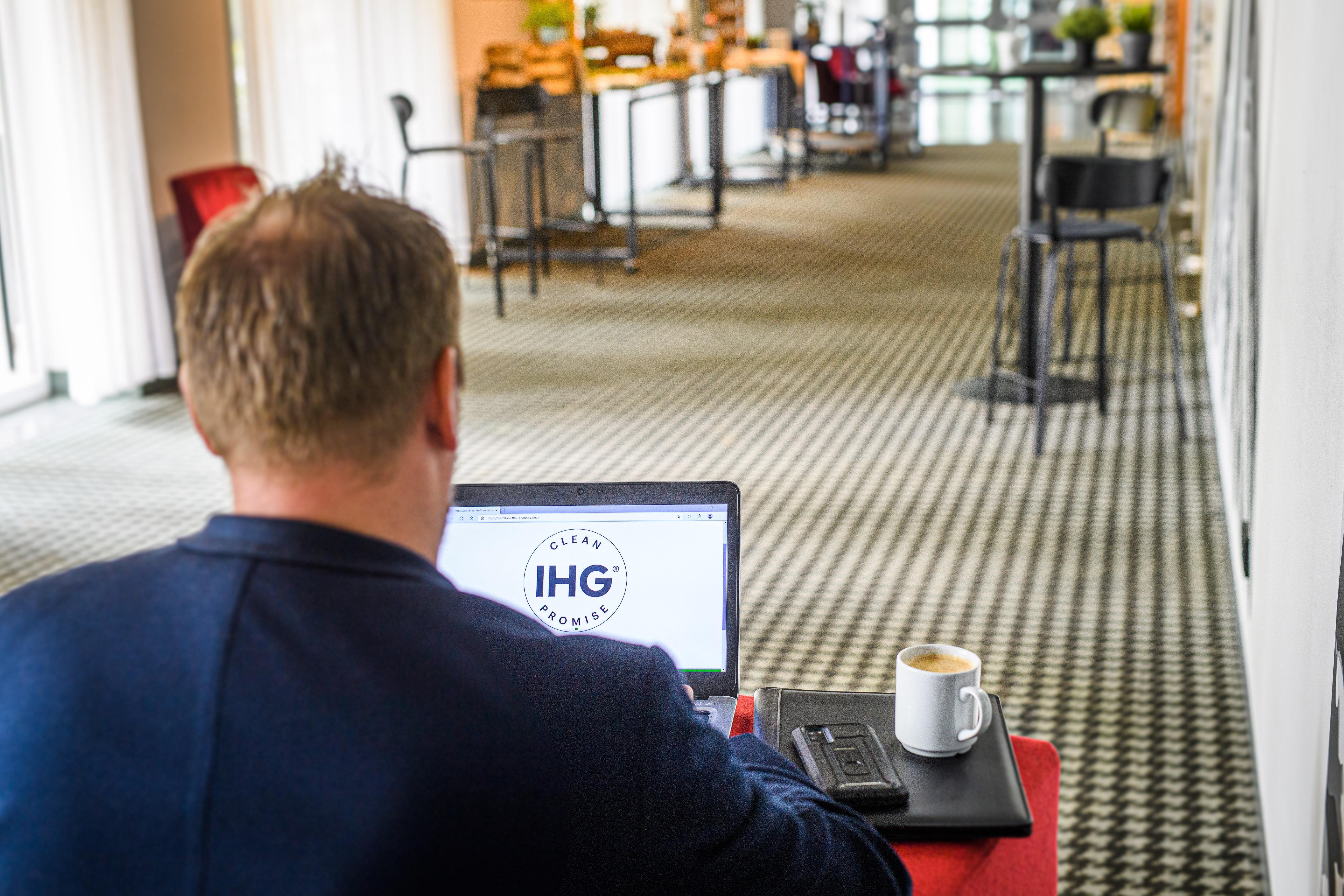 Hotel By Ihg