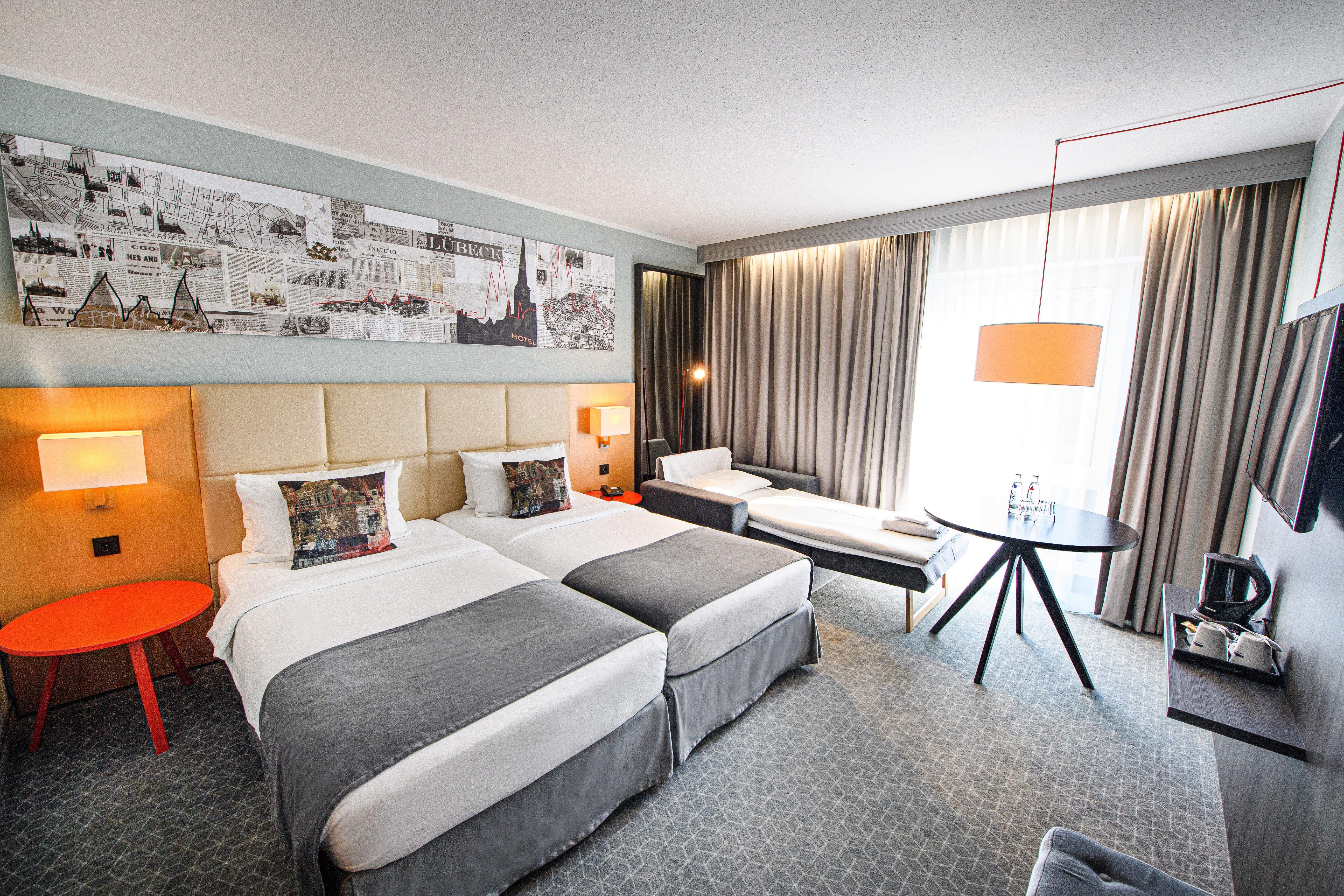 Hotel By Ihg 4*