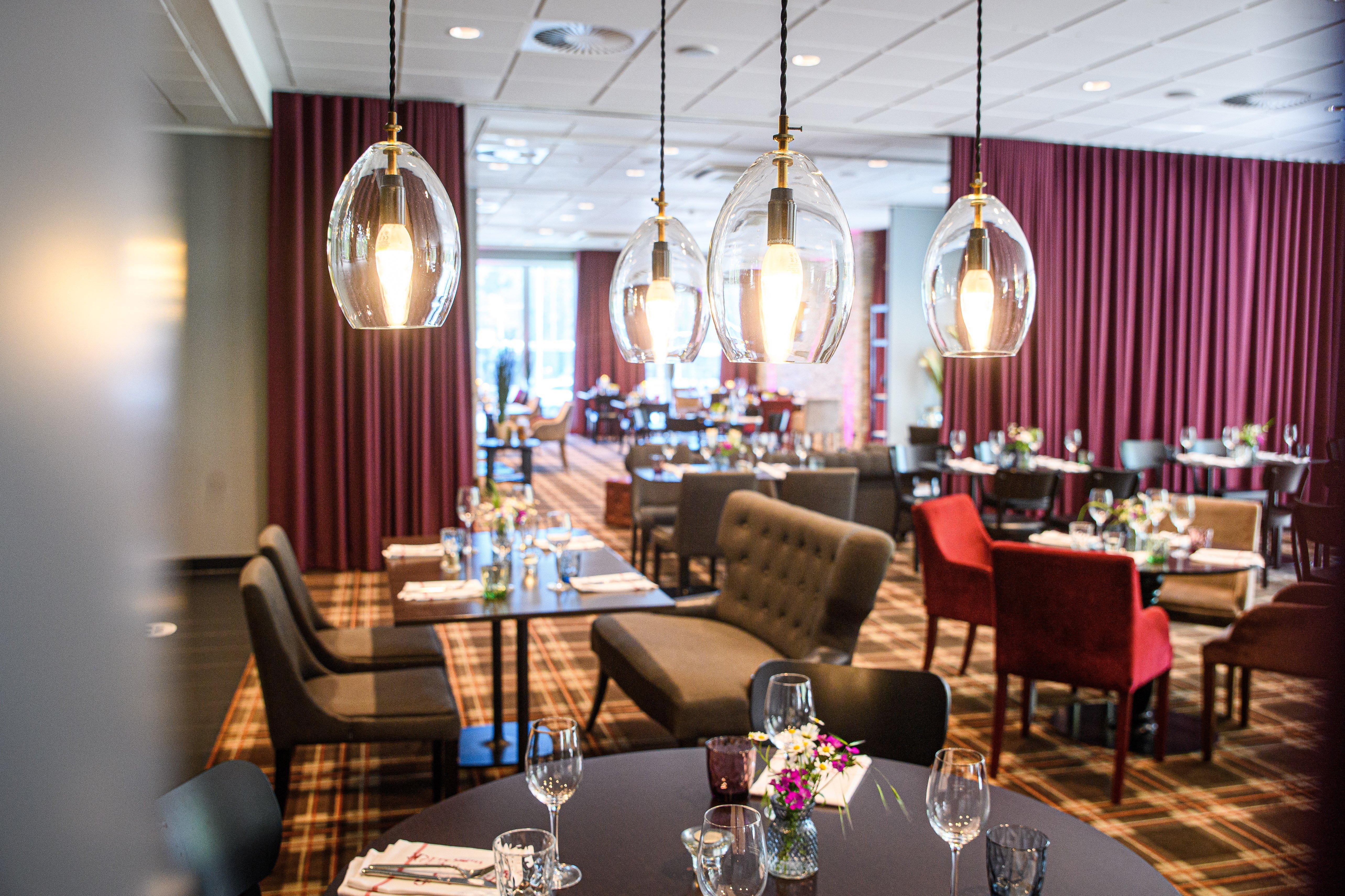 Hotel By Ihg 4*