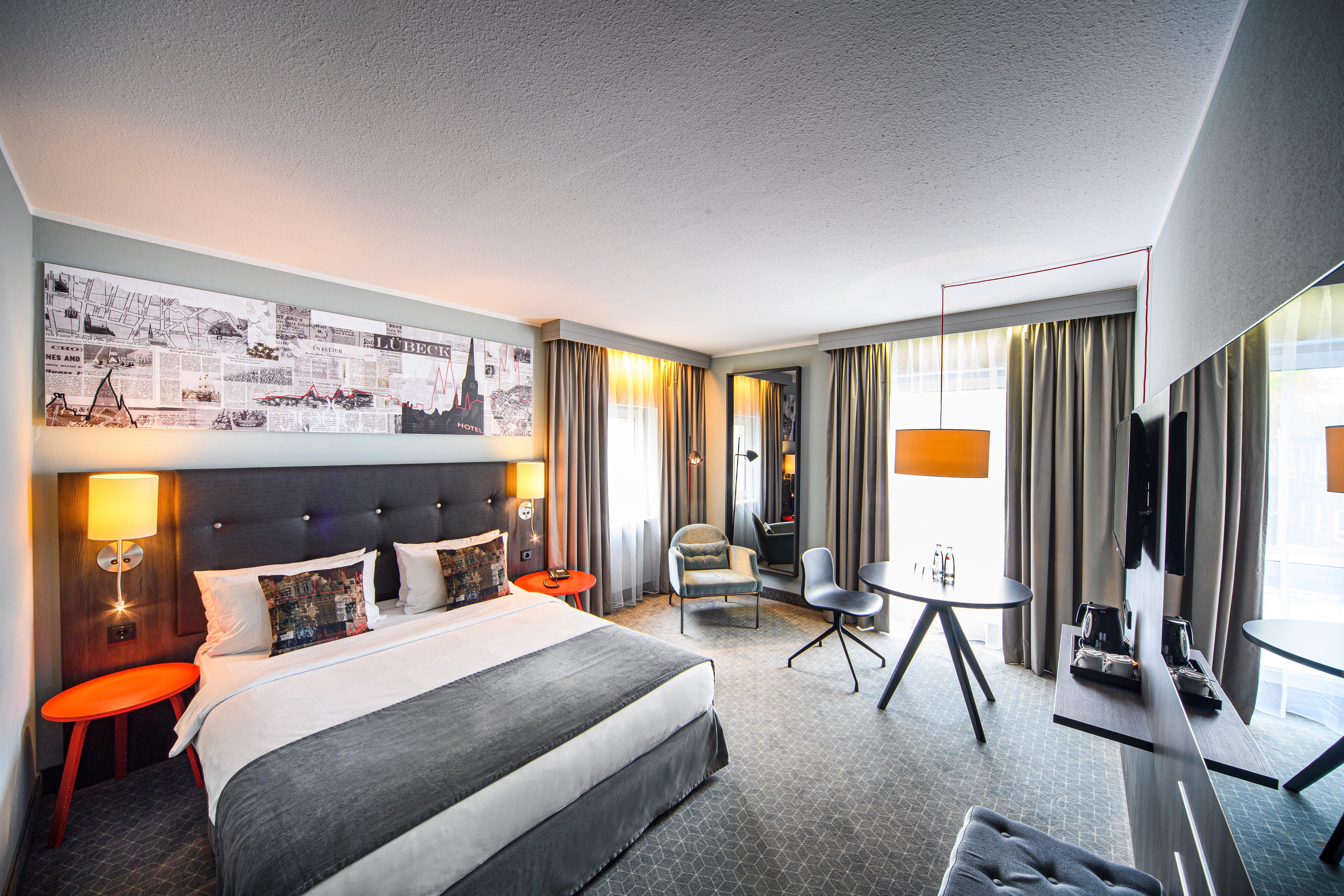 By Ihg 4*